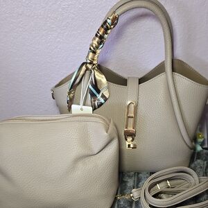 Women's Taupe Pebbled Leather Tote with Crossbody Pouch